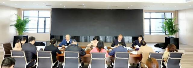 省365网站客服电话_365天免费观看完整版电影_365bet平台怎么样党组理论学习中心组举行党的二十大精神之“加强和改进侨务工作”专题学习会